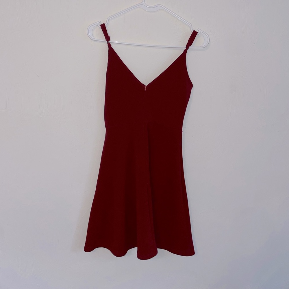 Amazon Maroon Dress - Picture 2 of 2